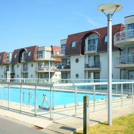 Apartment Cannes 208 with balcony by Interhome，位于布列登的酒店