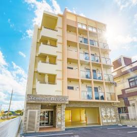 Terrace Resort Mihama Chatan，位于北谷町的酒店