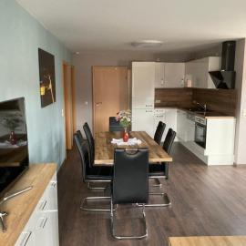 Ferienwohnung Am Schlosspark Ettersburg bei Weimar，位于Ettersburg的酒店