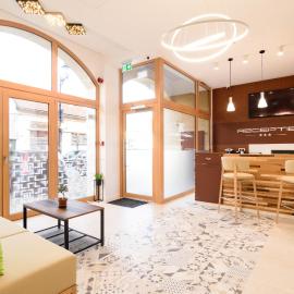Hotel Urban,位于巴亚马雷的酒店