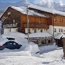 Hotel Cime Bianche,位于布勒伊-切尔维尼亚的酒店