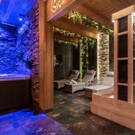 Hotel Zakopane Wellness & SPA ex Korona Tatr，位于扎科帕内的酒店