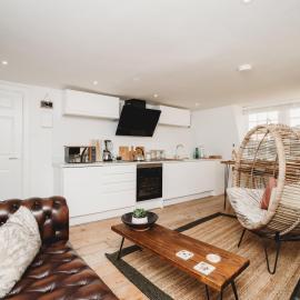 Stylish 2 Bed Eco Flat in the heart of Bath - Pass the Keys