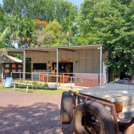 Litchfield Tourist Park，位于Batchelor的酒店