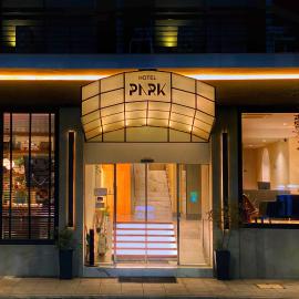 Hotel Park，位于拉里萨的酒店