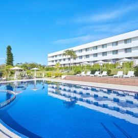 Royal View Hotel Churaumi - Closest to Churaumi，位于本部的酒店