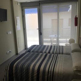 Apartamentos Turisticos Maria Guerrero，位于帕洛斯角的酒店