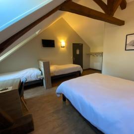 LOGIS - Hôtel & Restaurant Saint Nicolas，位于肖蒙昂韦克桑的酒店