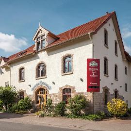 Hotel Pfaffenhofen,位于Schwabenheim的酒店