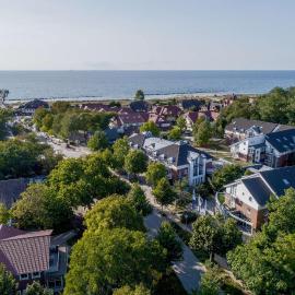 Dorint Strandresort & Spa Ostseebad Wustrow，位于欧巴德伍斯图的酒店