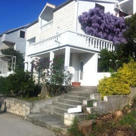 Apartment Žarko，位于布尔纳的酒店