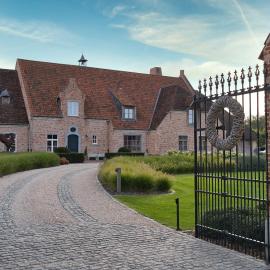 Boutique Hotel De Brakelhoen，位于贝拉克尔的酒店