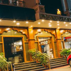 Ambaari hotel，位于迈索尔的酒店
