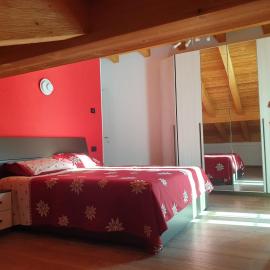 Casa Vacanza Lo Nânò，位于费尼斯的酒店