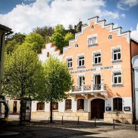 Gasthaus Schwan，位于里登堡的酒店