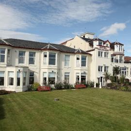 SGE Esplanade Hotel，位于达农的酒店