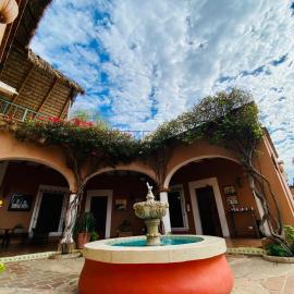 Hotel Casa María Félix，位于阿拉莫斯的酒店