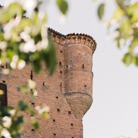 Agriturismo Ma Che Bel Castello，位于蒙巴鲁佐的酒店
