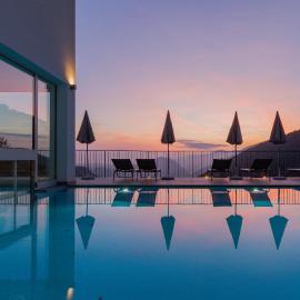 Il Bagnolo Eco Lodge，位于萨罗的酒店