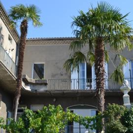 La Maison Jaffran, suite en ville，位于普里瓦的酒店