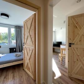 Niron Apartament Ludowa，位于皮拉的酒店