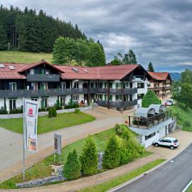 Allgäuer Panoramahotel,位于上施陶芬的酒店