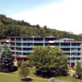 Hotel Haus Deutsch Krone，位于巴特埃森的酒店