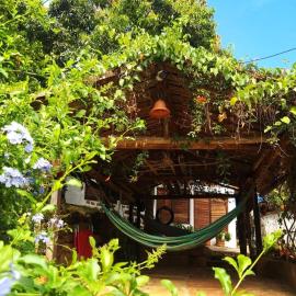 Tinto Hostel，位于巴里查拉的酒店