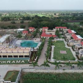 Vikrama Heritage Resort Pavagadh，位于Hālol的酒店