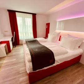 DORMERO Hotel Bretten，位于布雷滕的酒店