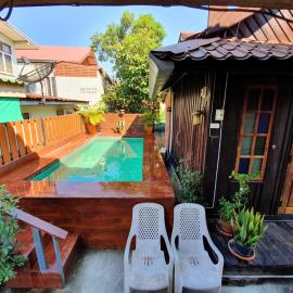 KTT Resort and Motorbike & Bicycle for rents Sukhothai，位于素可泰的酒店