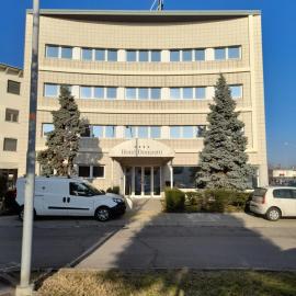 Hotel Donizetti，位于拉里奥的酒店