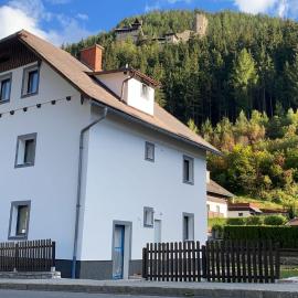 Center House，位于Ramingstein的酒店