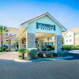 Staybridge Suites Laredo by IHG，位于拉雷多的酒店