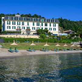 Hotel Villa Paradiso,位于阿罗纳的酒店