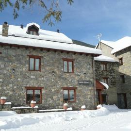 Hostal Pernalle，位于艾里拉瓦尔的酒店