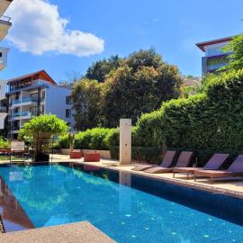 Surintra Boutique Resort，位于苏林海滩的酒店