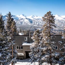 Gold Point Resort Breckenridge by Vacatia,位于布雷肯里奇的酒店