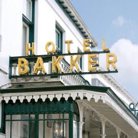 Hotel Bakker，位于福尔登的酒店