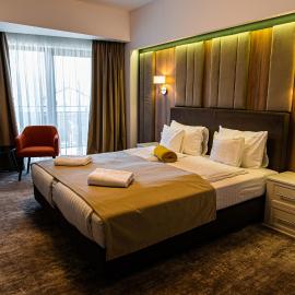 Hotel River,位于Luduş的酒店