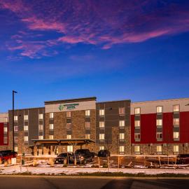 WoodSpring Suites Thornton-North Denver，位于桑顿的酒店