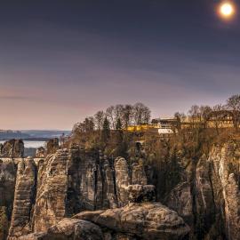 Berghotel Bastei,位于洛门的酒店