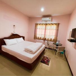 เกาะลิบงซันไรส์ โฮมสเตย์ Koh libong sunrise Homestay，位于利邦岛的酒店