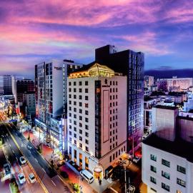 Hotel Leo，位于济州市的酒店