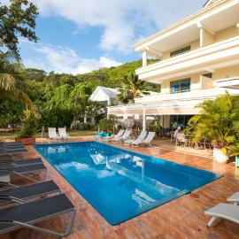 Crown Beach Hotel Seychelles,位于Pointe Au Sel 的酒店