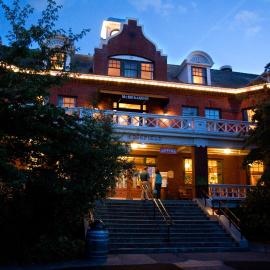 McMenamins Edgefield，位于特劳特代尔的酒店