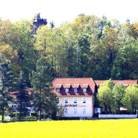 Landhaus Heidehof，位于迪波尔迪斯瓦尔德的酒店