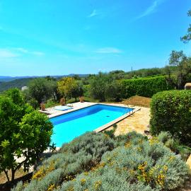Le Mas sous le Vent exclusive Villa 3 rooms 2 kitchens 2 bathrooms，位于奥皮约的酒店