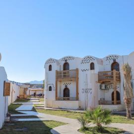 Coral Reefs Hotel Dahab，位于达哈布的酒店