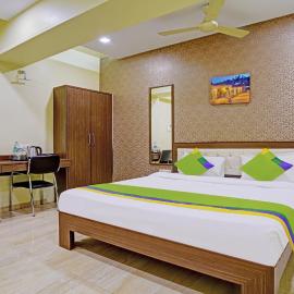 Treebo De Grandeur Anand Nagar，位于塞恩的酒店